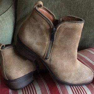 Women’s suede booties (never worn)